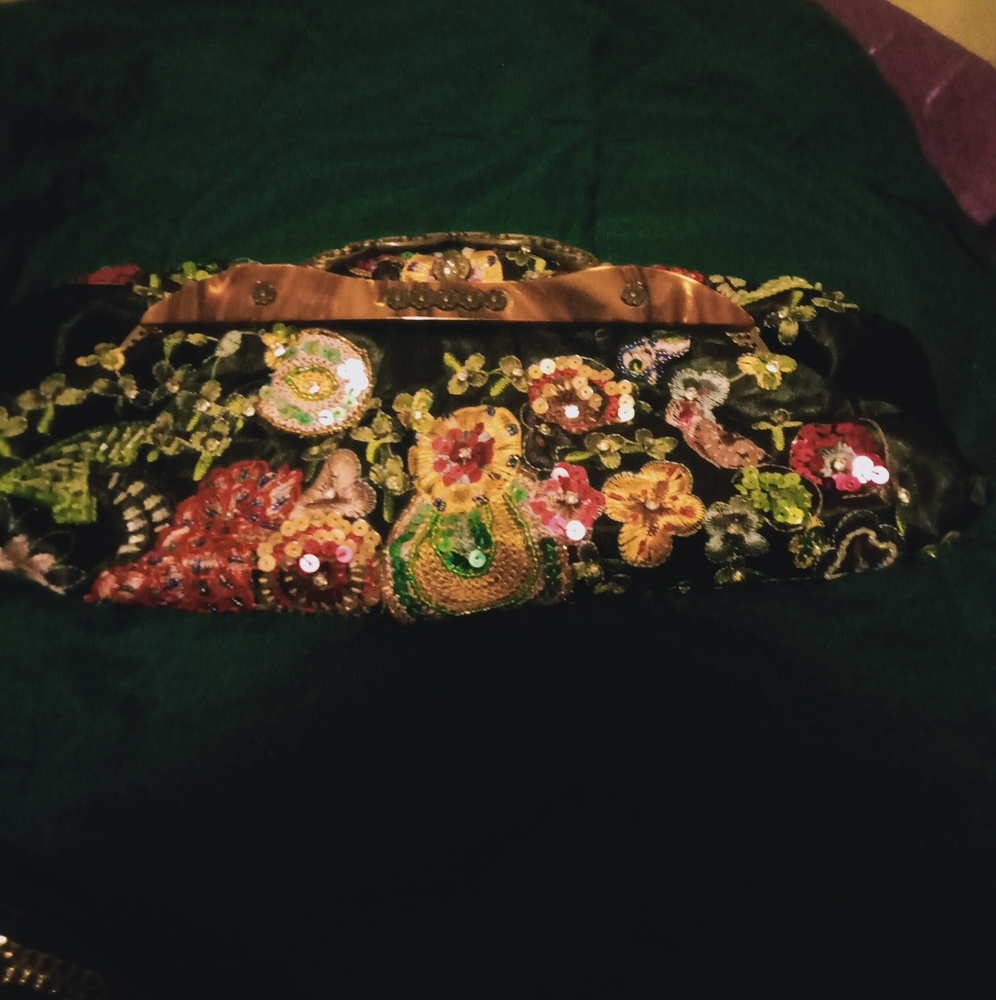 LULLU LALLA multicolor sequin/ bead/ diamante kisslock evening π - Picture 2 of 16
